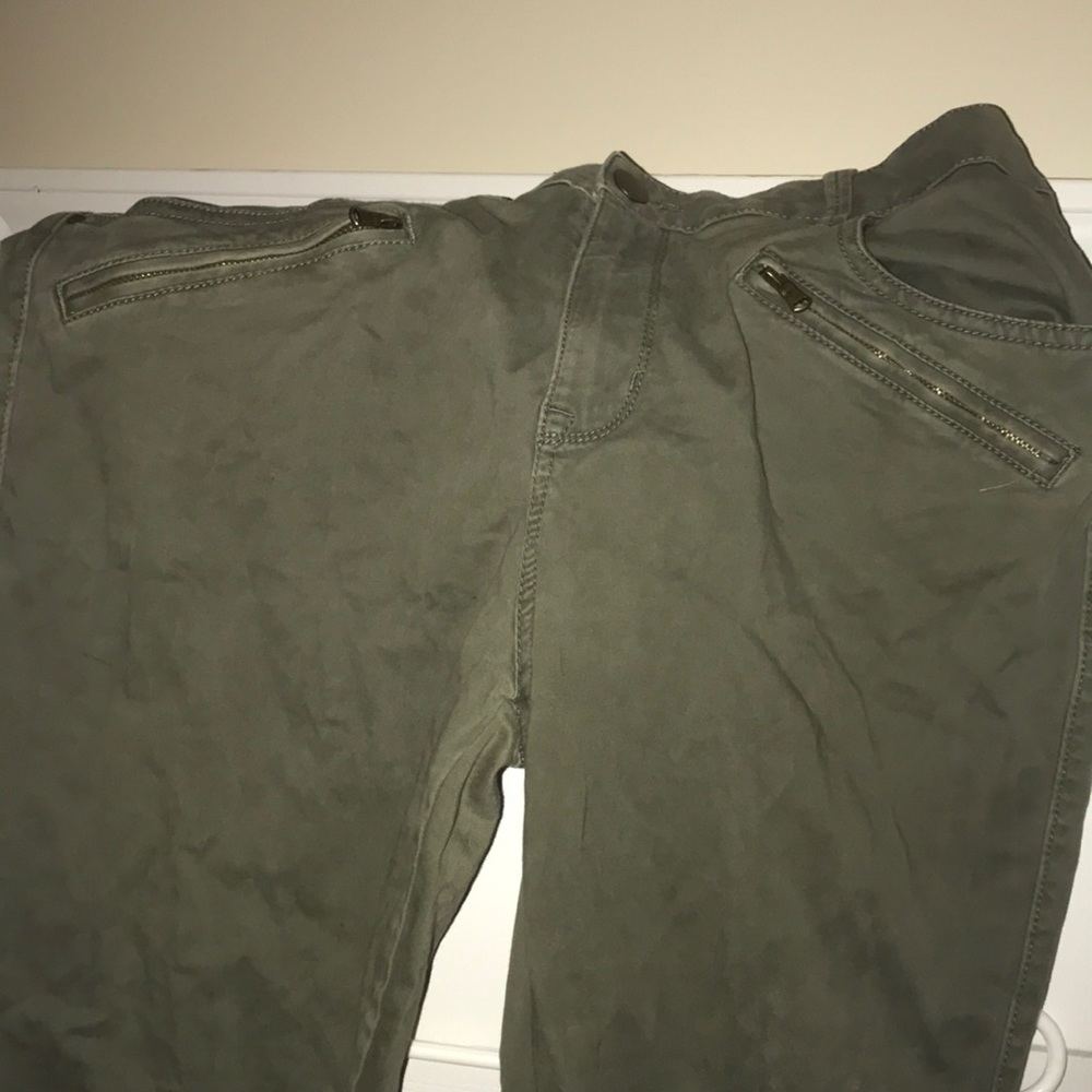 Pants - Picture 3 of 4